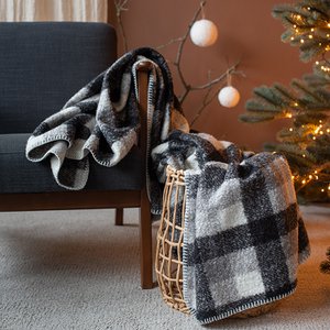 Decke "Karo" Ca. 150 x 200 cm