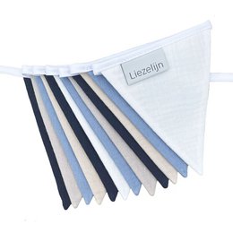  Tetra flag line blue - Kids Garlands
colors: blue, white
materials: fabric
style: garland, flags
shape: rectangular, linear
