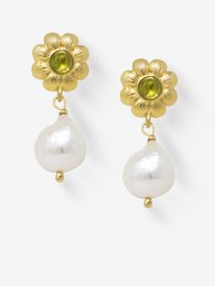 Gold-plated flower earrings with peridot center and dangling pearl drop.