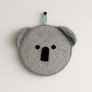 Luna-Leena Koala gift hanger - grey melange - organic cotton - hand crocheted in Nepal