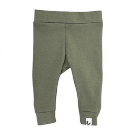 Newborn pants in a soft, olive green color. Made from comfortable, stretchy material for easy movement. Available in sizes 44, 50, 56, 62, and 68.