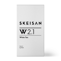 W 2.1 teglas: Smagsfuld hvid te ⁄ grøn teblanding med blomsterblade og litchi-smag