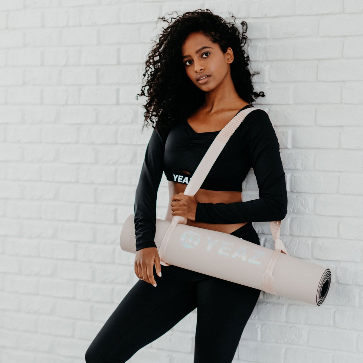 AURA yoga- & fitnessmat
