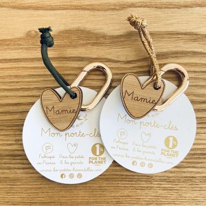 Wooden key ring - Granny heart