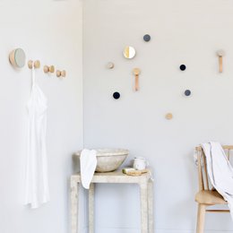 Round Beech Wood Wall Mirror Hook