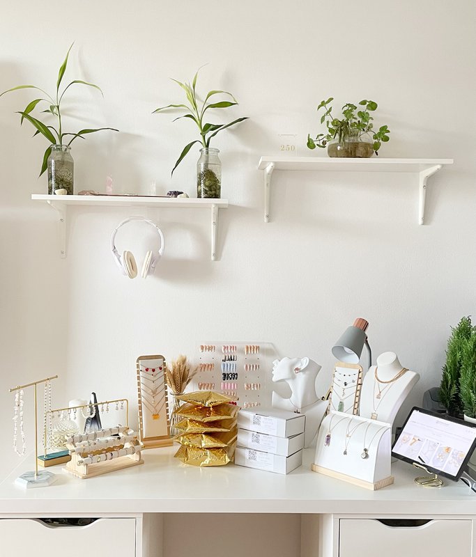 Divine Dulcet - 2