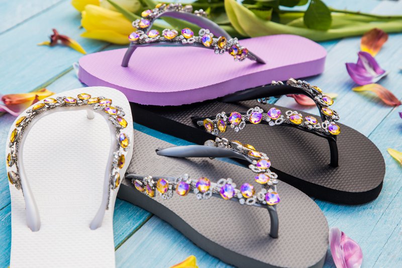 CHANCLAS by simone herrera - 2