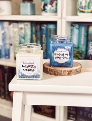 Lovinbookscandle