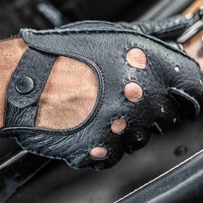 HAND GEWAND by Weikert