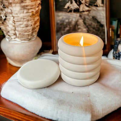 Roeloffs Candles & Home Decor