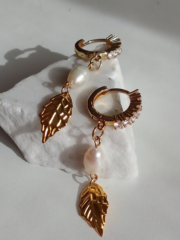 YANINAS JEWELS - 1