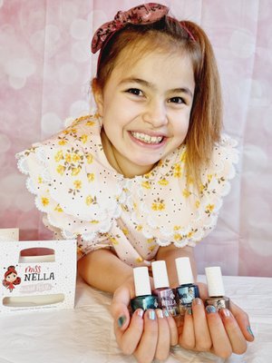 Miss Nella