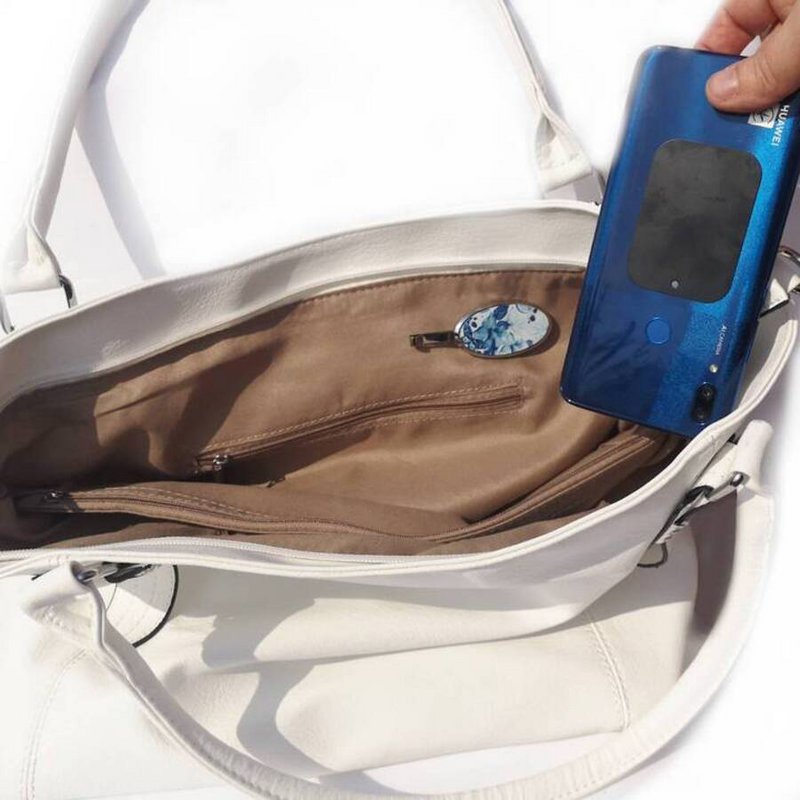 Bagnetique: Designer Magnetic Phone & Key Holder - 3