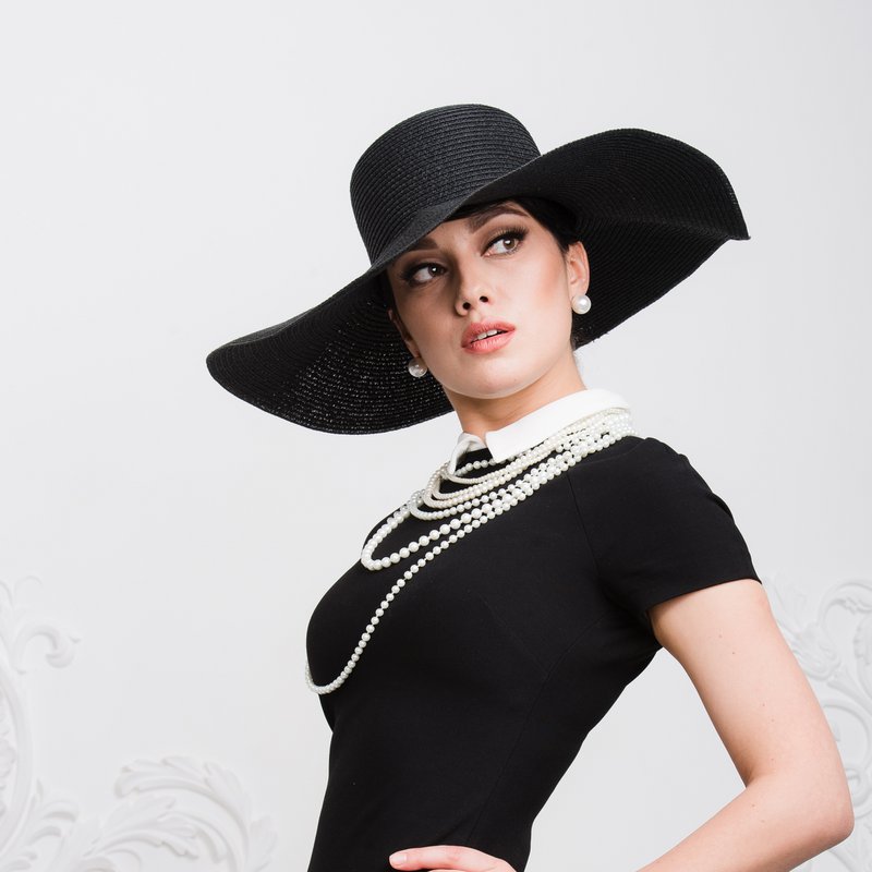 Feliciano dos Santos Cosmetics - 3