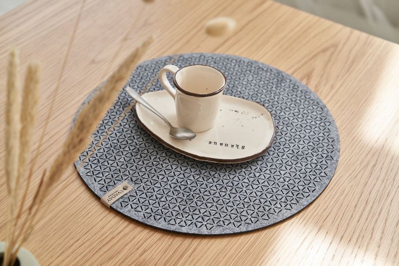 EVADAY table textile studio - 1
