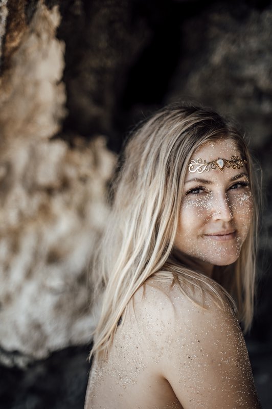 By Simone Stocker - 7