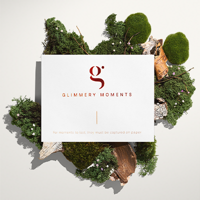 Glimmery Moments®