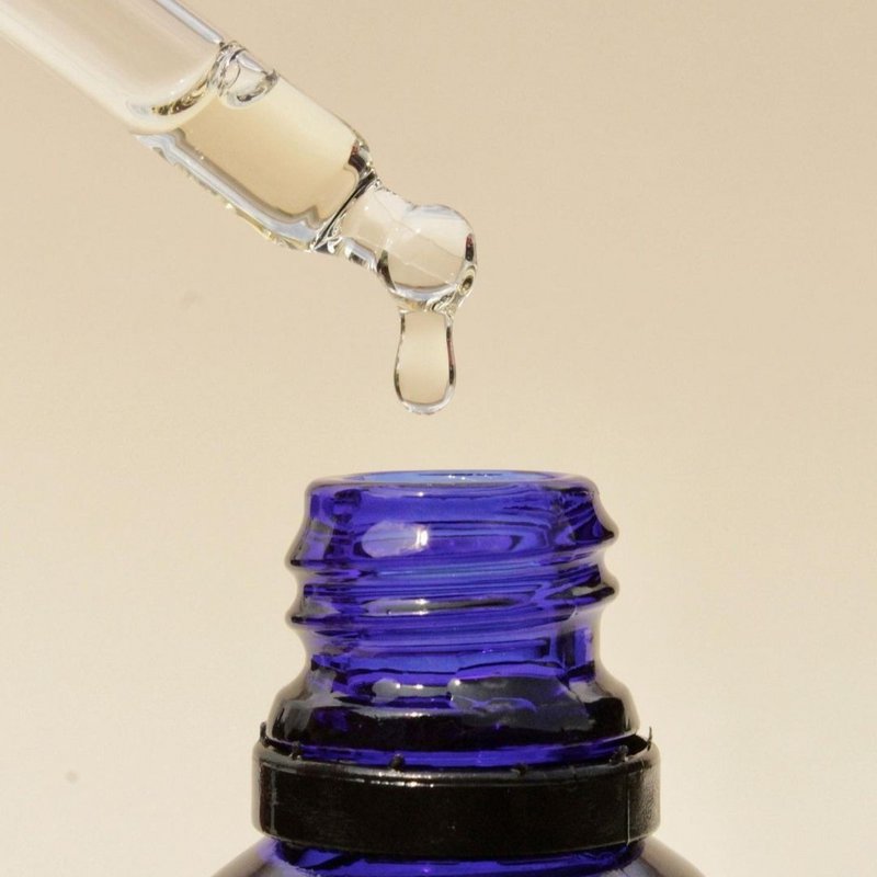 Neal's Yard Remedies - 5