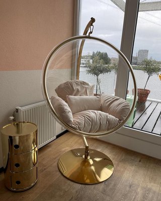 Luxury Living B.V.
