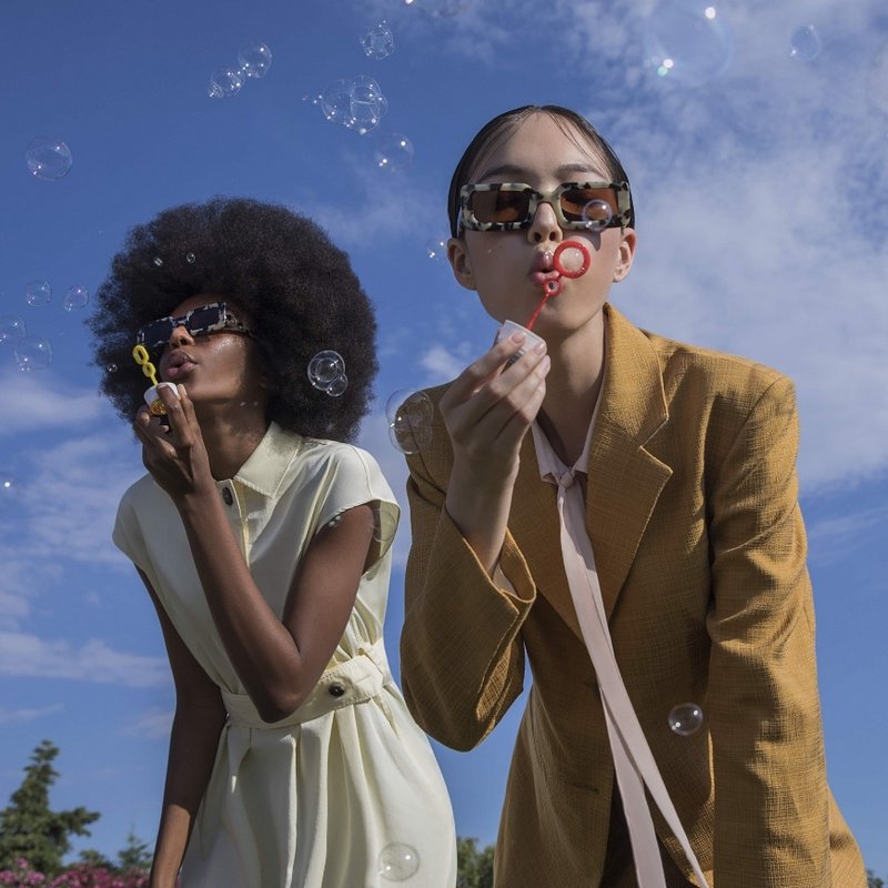 DE-SUNGLASSES - 2