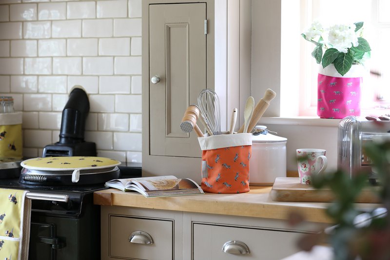 TRACEY COOPER LTD - 3
