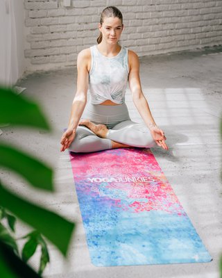 Yoga Junkies