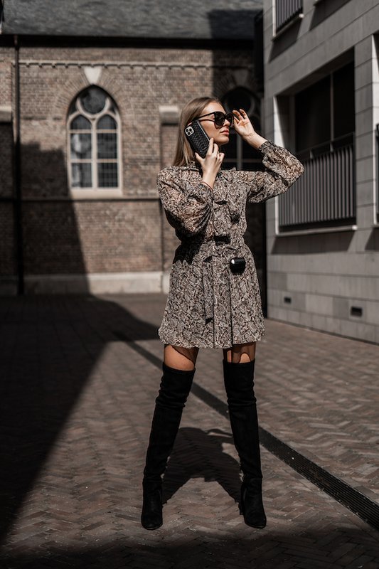 GOLDBLACK - 4