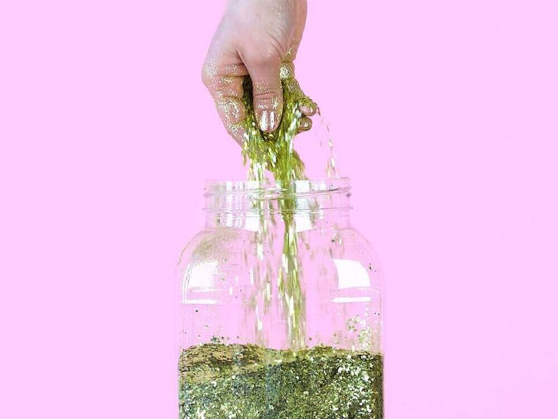 Projekt Glitter: Biodegradable Cosmetic Glitter - 3