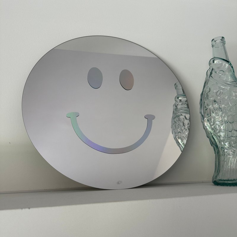 Hi Smiley - 8