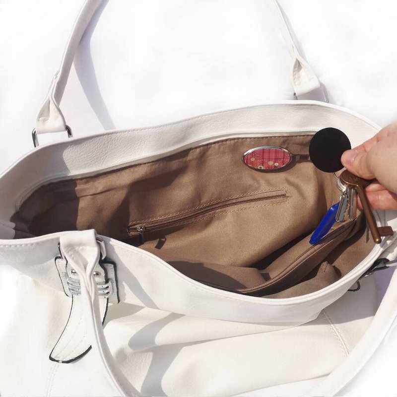 Bagnetique: Designer Magnetic Phone & Key Holder - 2