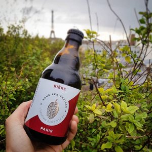 Sous les fraises, Food & Beverages brand in France