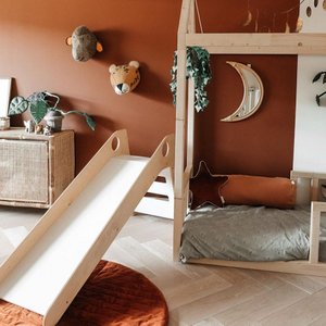 Arthur and Friends, Kids & Baby brand in Belgium