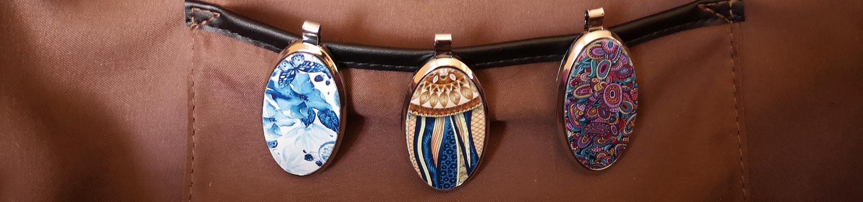 Bagnetique: Designer Magnetic Phone & Key Holder