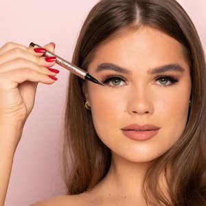 Lovely Lashes, Gesundheit & Schönheit Marke in Belgien