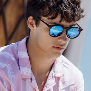 Eye Love GlaZZeZZ, Fashion brand in Netherlands