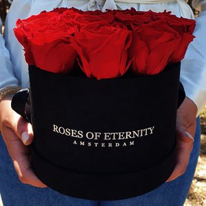 Roses of Eternity, Home & Living merk in Nederland