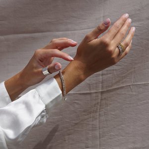 i+j van der Weck, Schmuck Marke in Deutschland