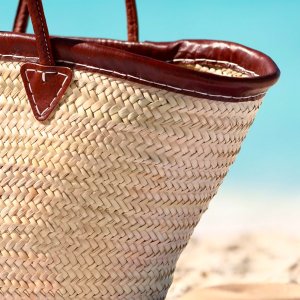 Kbas, Jewelry brand in Netherlands