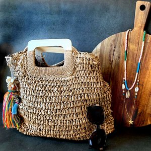 Menga Trading, Jewelry brand in Netherlands