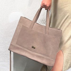 Deanog, Fashion brand in Netherlands