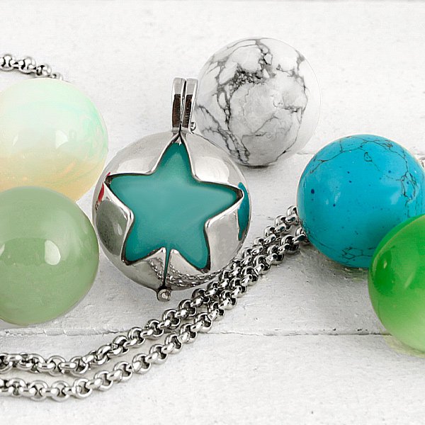 Pinkiezz Stainless Steel Ball Lockets - 1